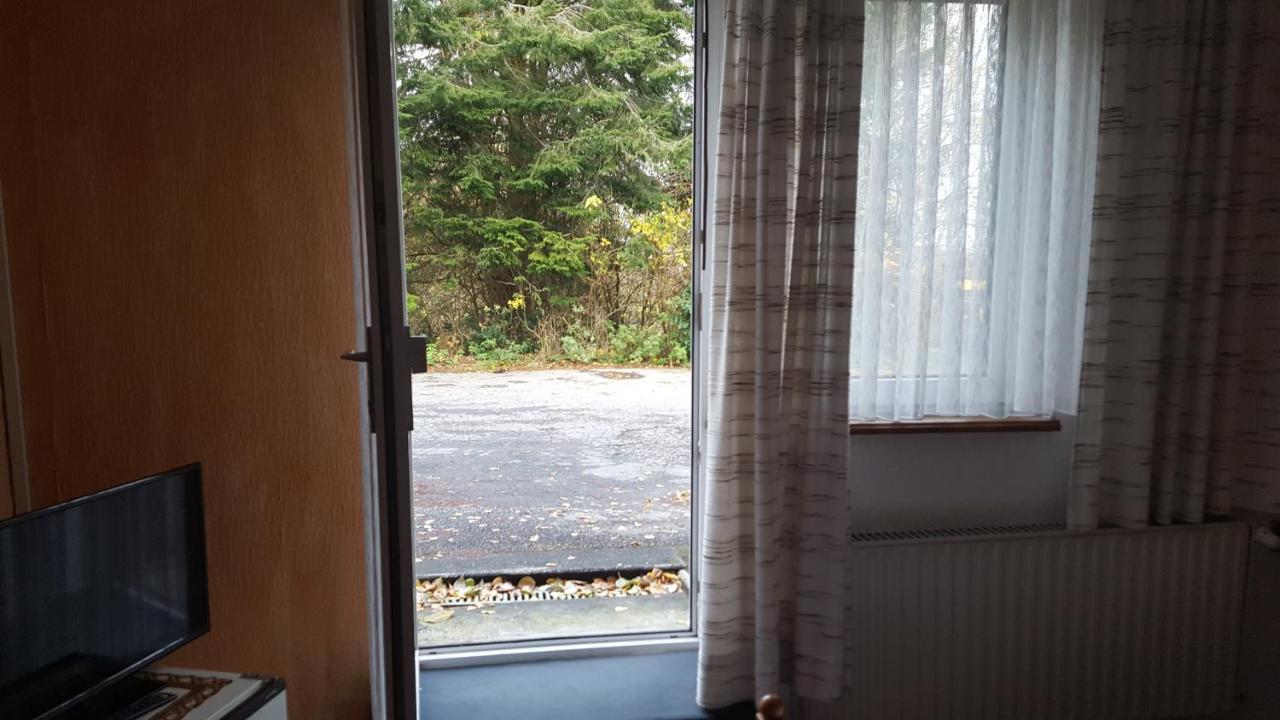 Zimmer Im Gruenen Wuppertal Luaran gambar